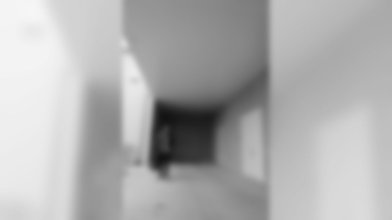 L1620558