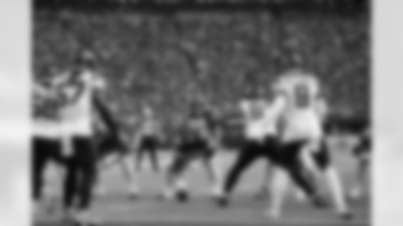 2022_1204_Vikings_Jets_REG13_0700