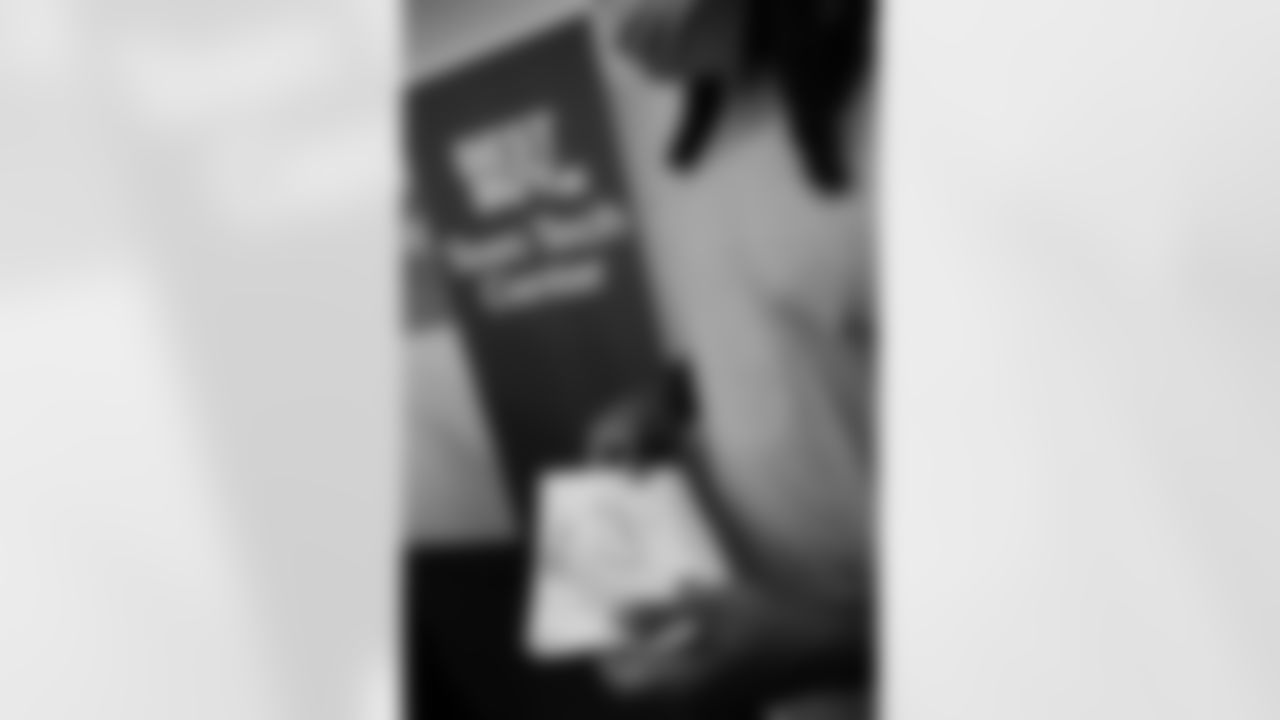 2021_1214_CR_BestBuyTeenTechPanel_0007