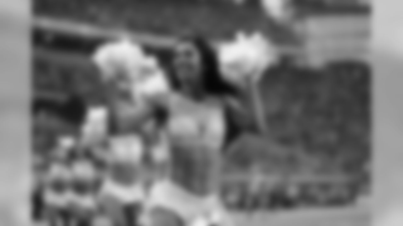 2018_1104_Lions_Home_2275