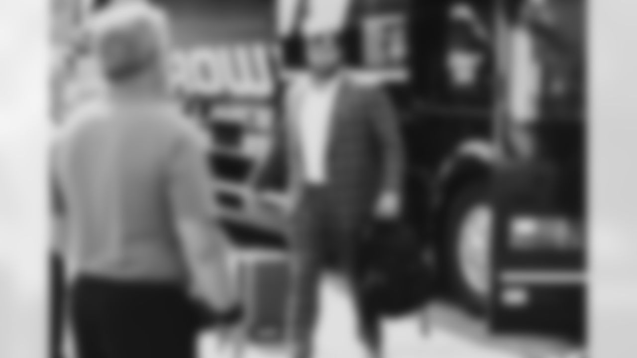 0827_Away-3-3