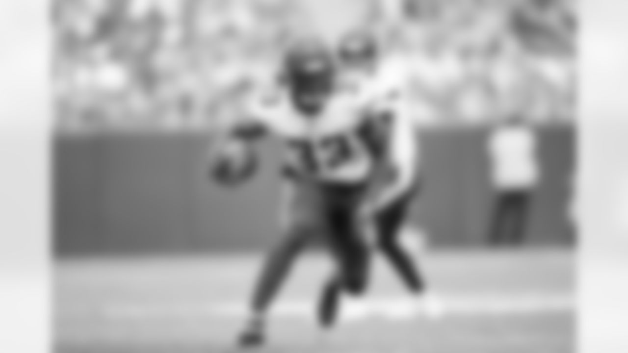 2019_0915_Packers_Away_TTL_0009