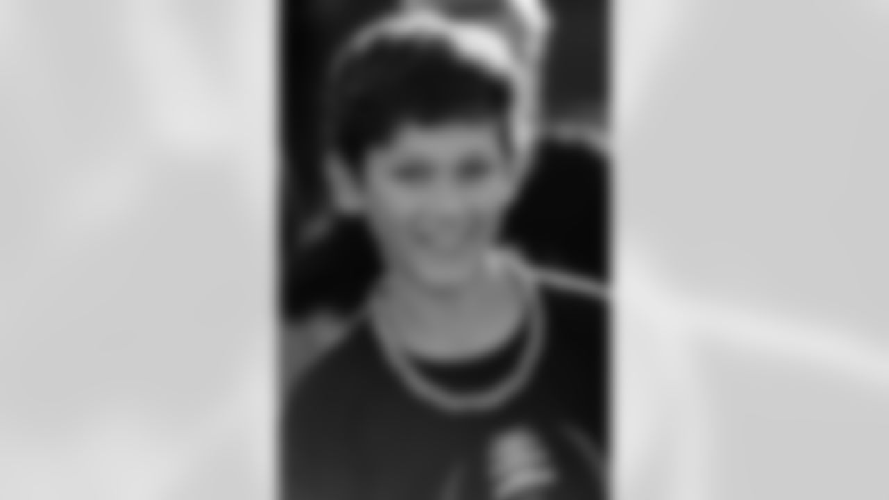 2022_0528_Events_JJeffersonYouthFootballCamp_0002