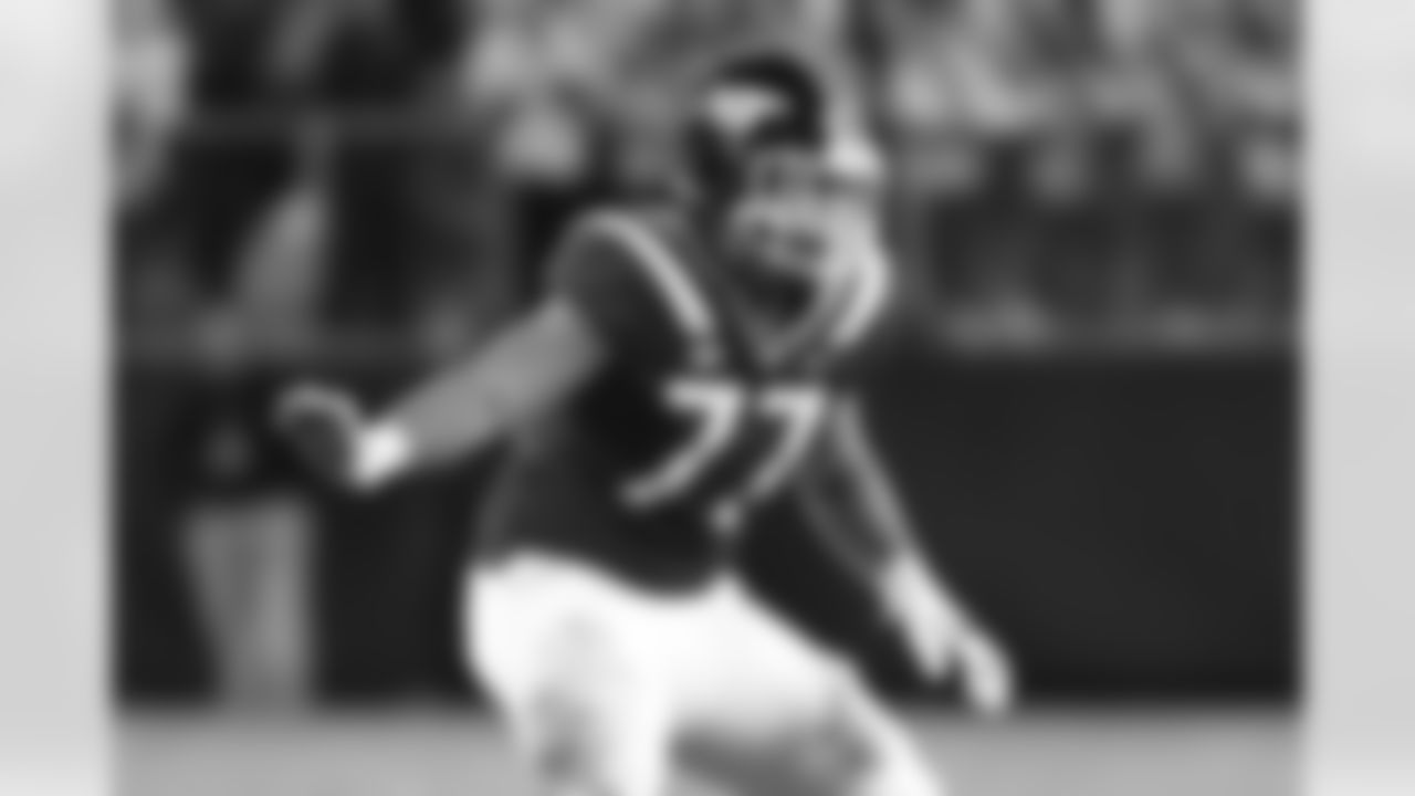T Christian Darrisaw, First Round (No. 23)