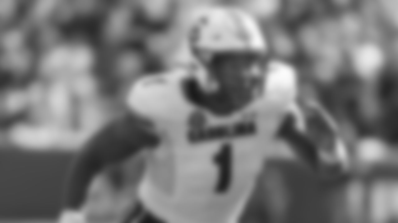 Edge rusher Kingsley Enagbare, South Carolina