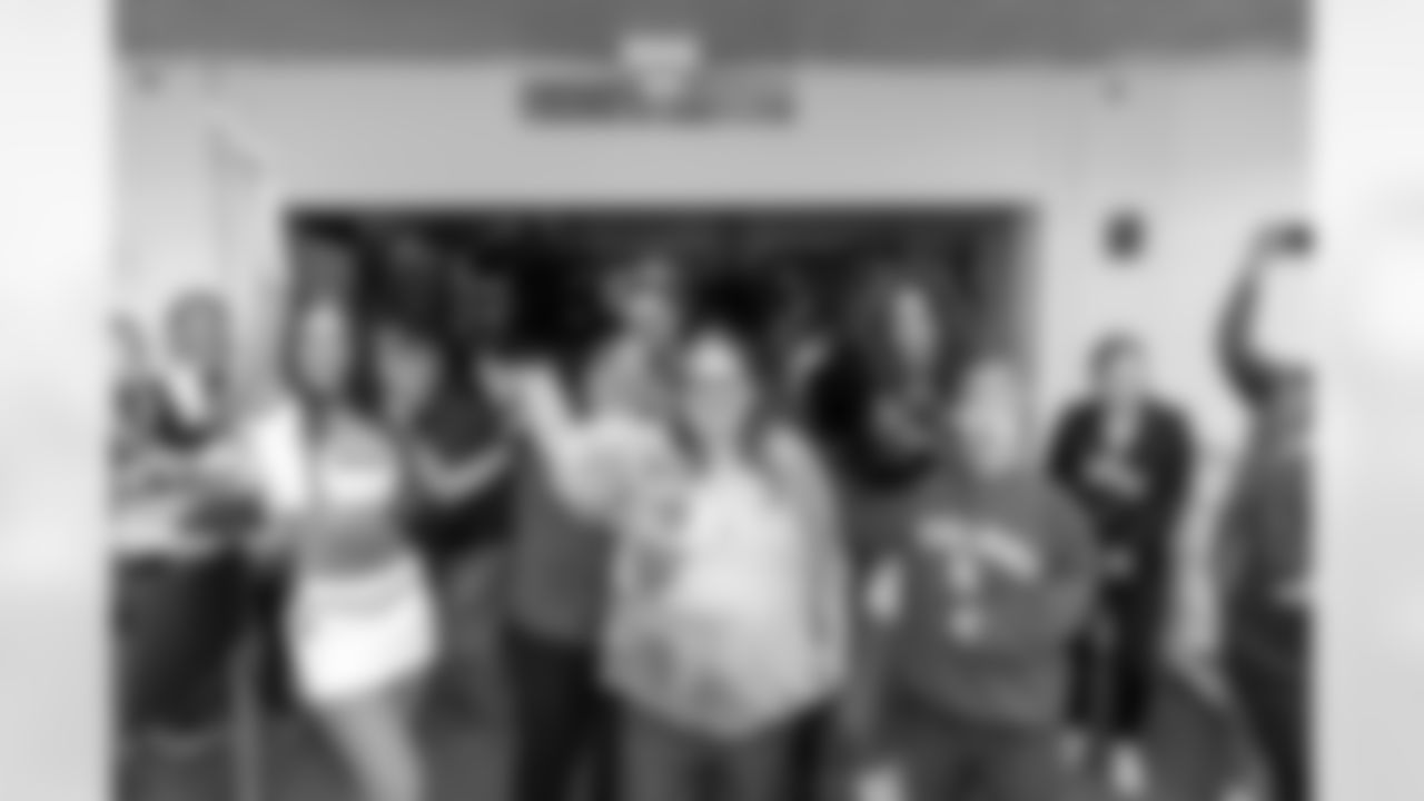 Cheerleaders59