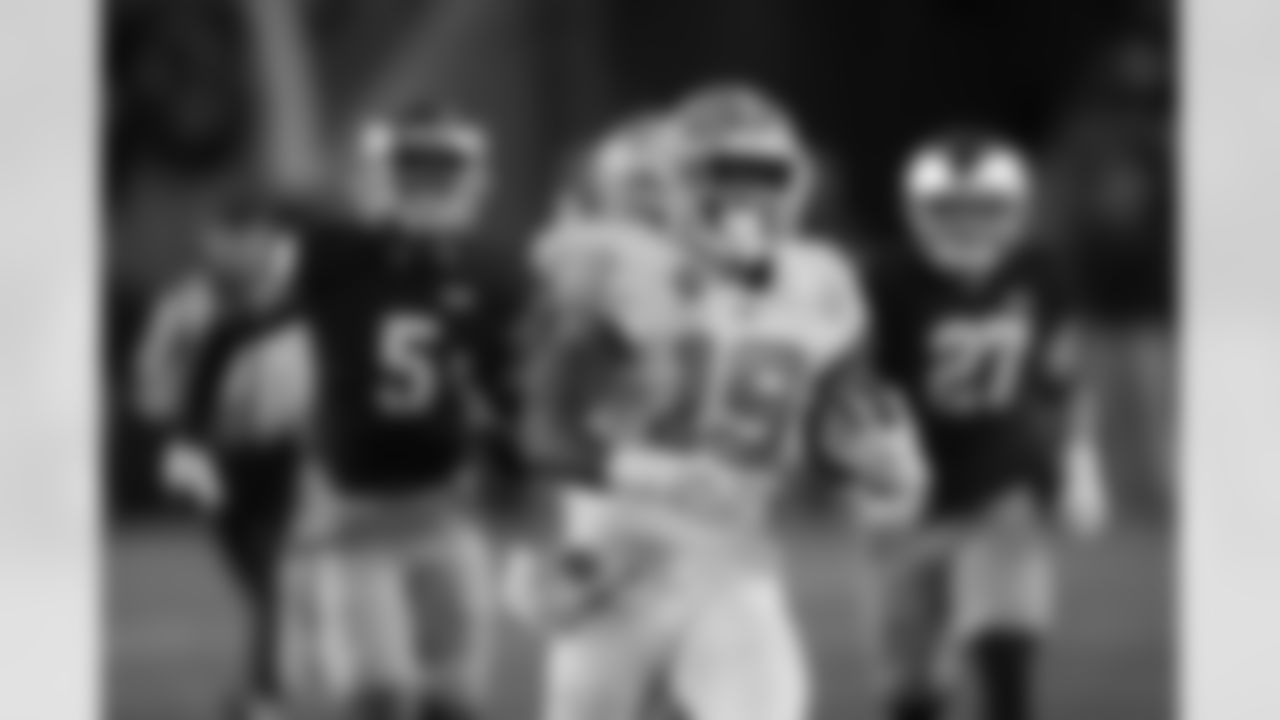 RB Ty Chandler