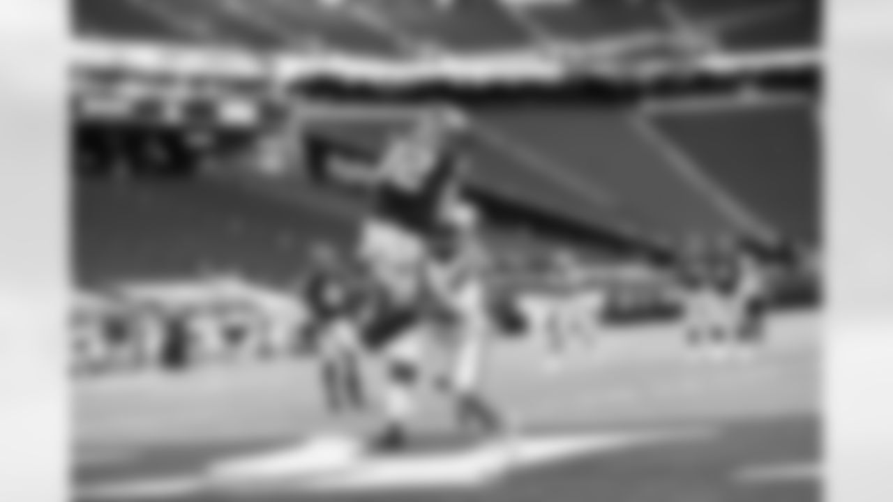 Panthers_Home-244