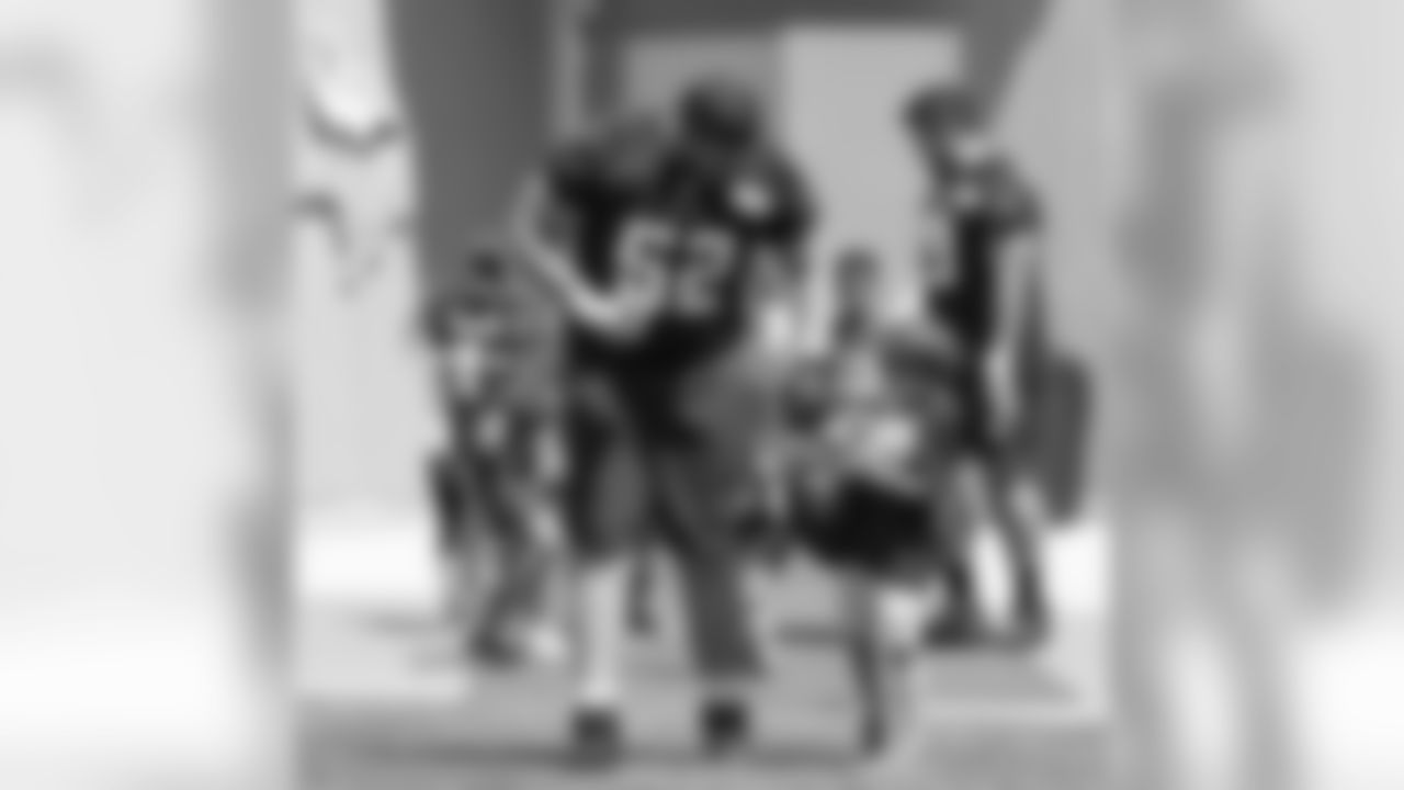 2019_0727_TrainingCamp_HelmetHike_0015