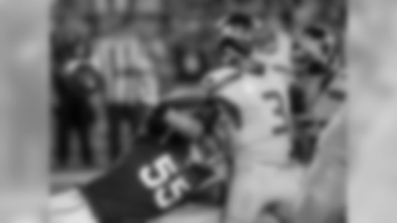 Jones has 7.0 sacks, two forced fumbles and 28 combined tackles in his first season with the Cardinals.