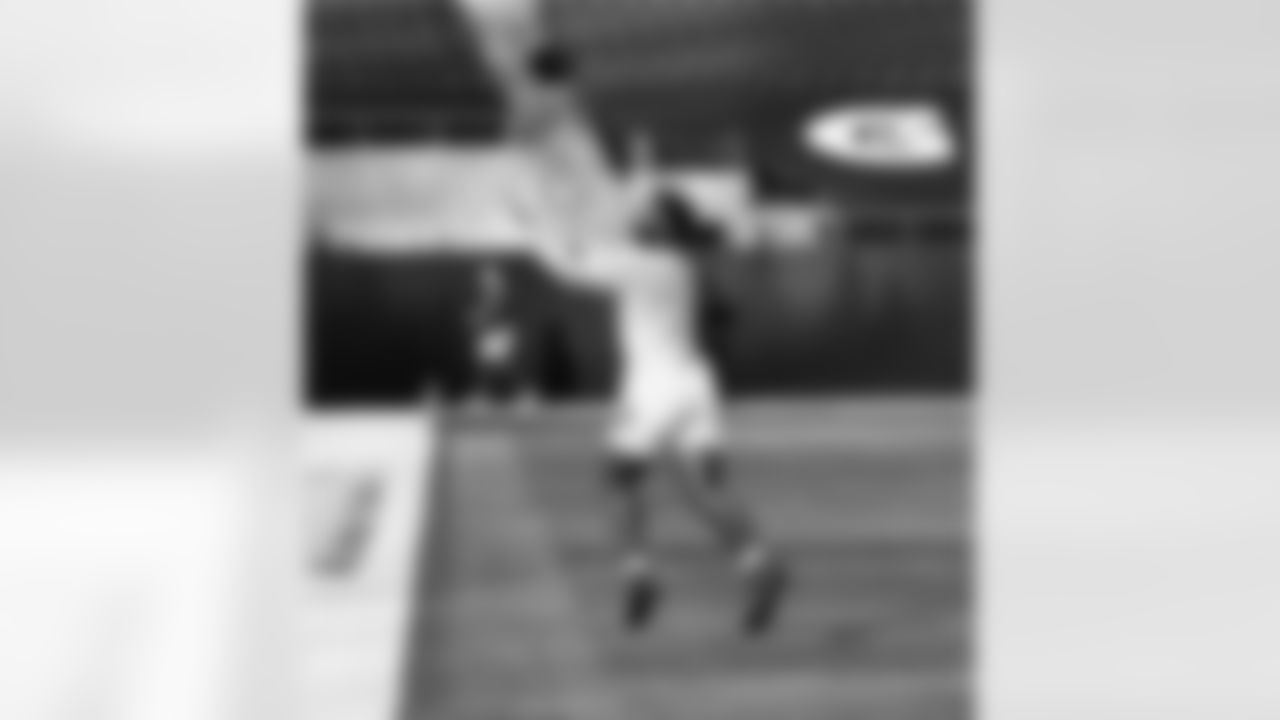 2020_1108_Lions_Home_0584