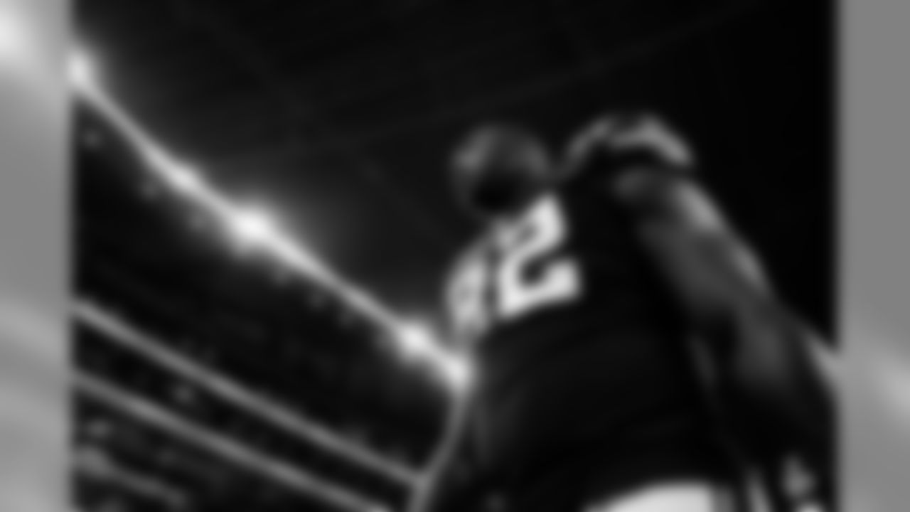 DT Jalyn Holmes