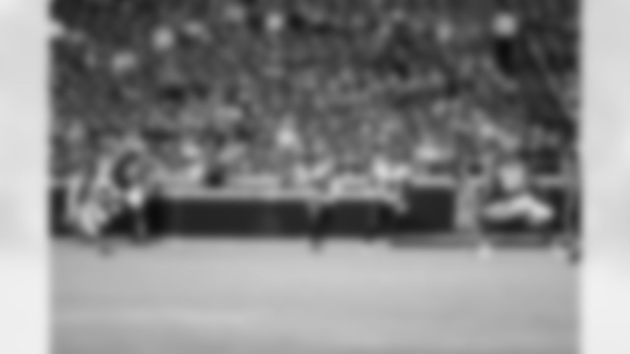 0827_Away-7-22