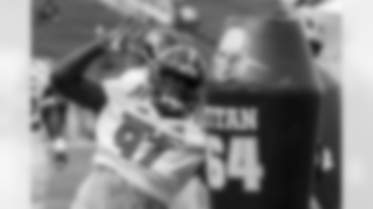 Iowa DT Jaleel Johnson