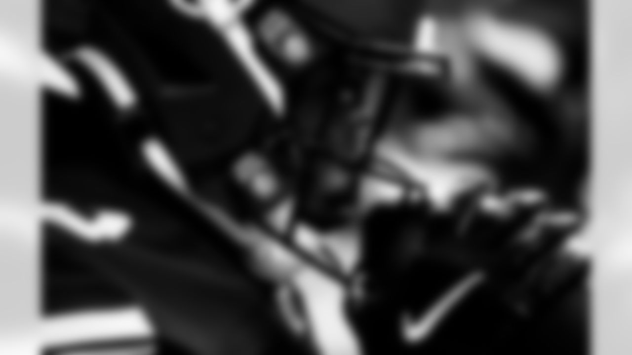 AK2_4448