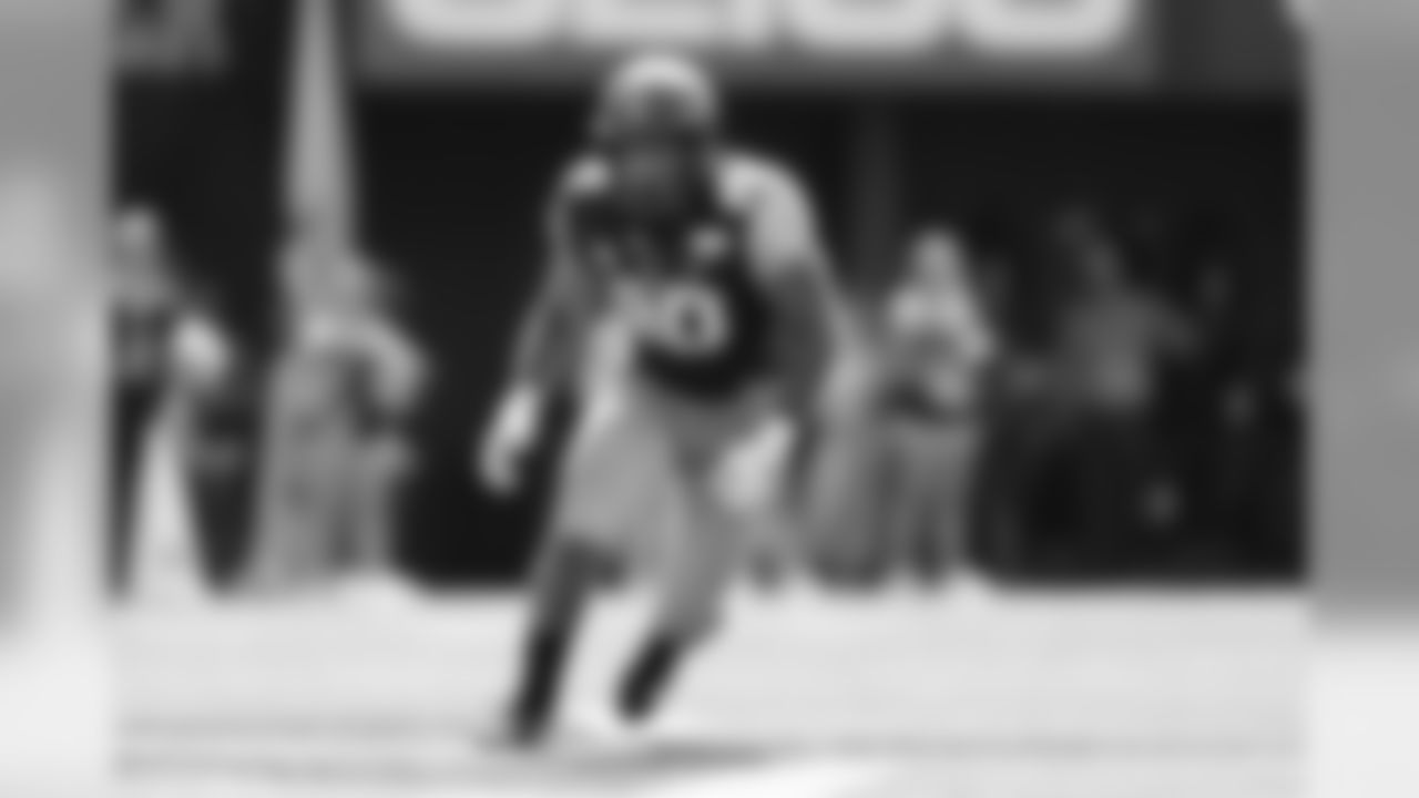 TE Jared Pinkney, Vanderbilt