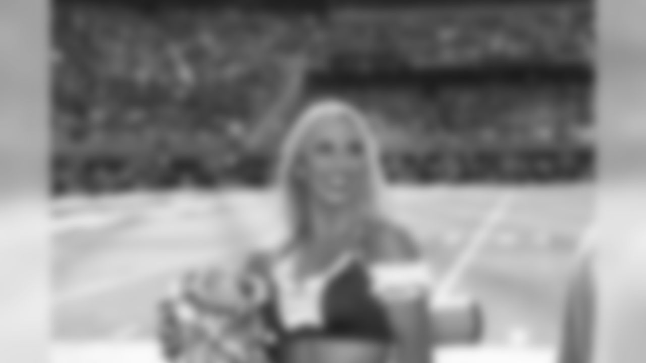 2018_0909_49ers_Cheer_0028