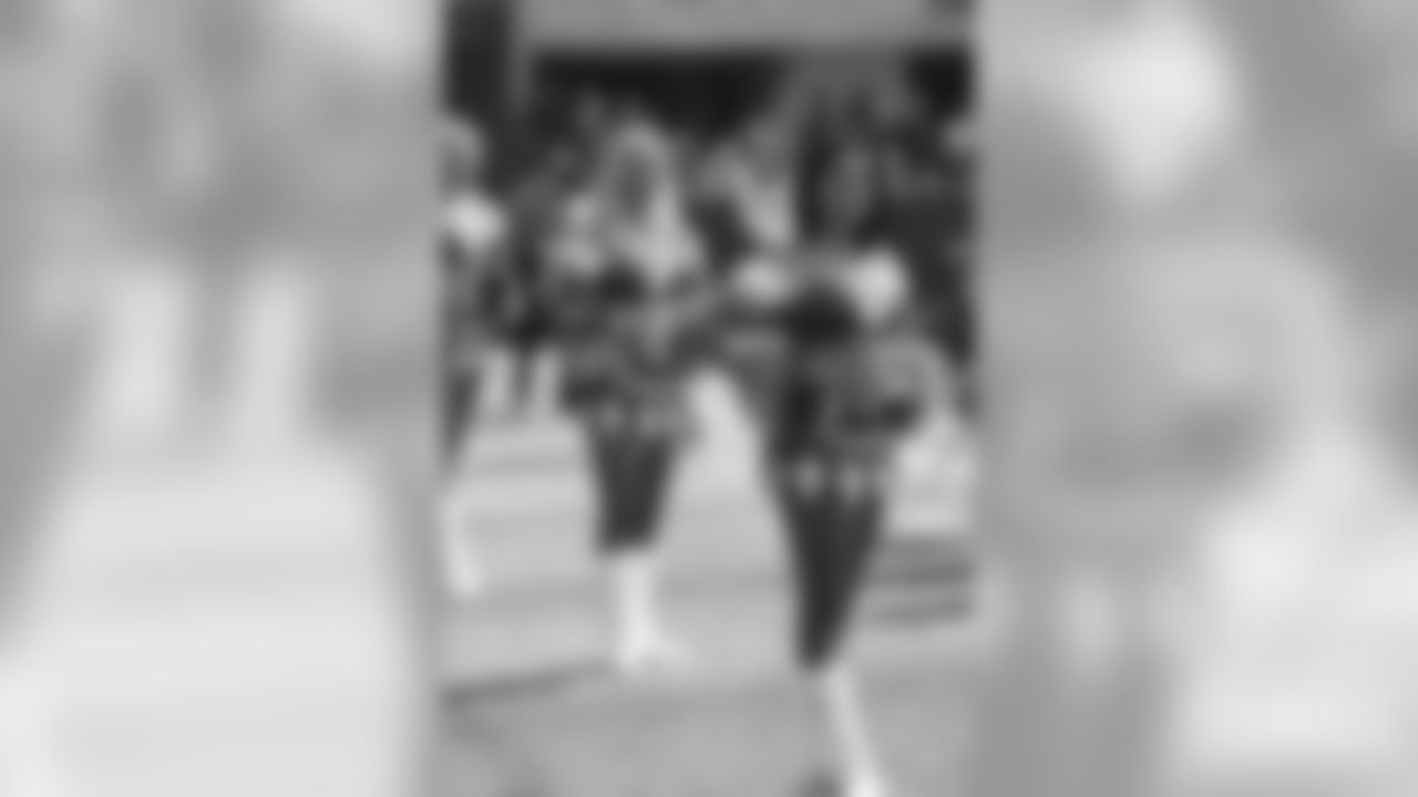 2018_0909_49ers_Cheer_0041