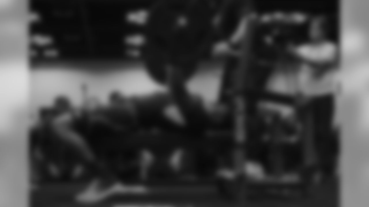 AP_19061835921661