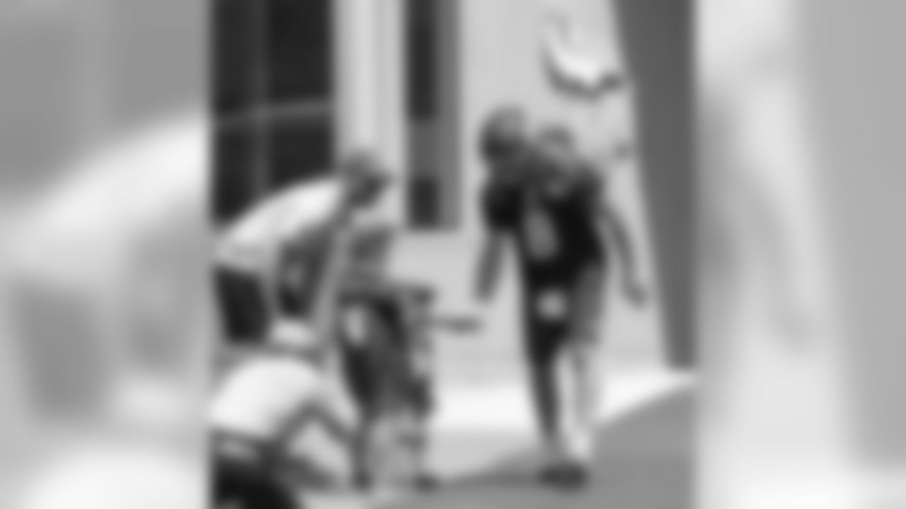 2019_0727_TrainingCamp_HelmetHike_0034