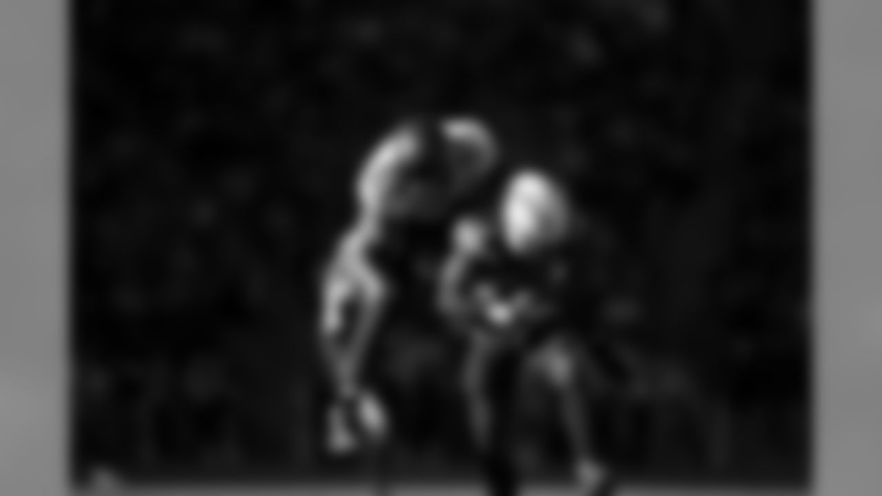 2019_1215_Chargers_Away_0548