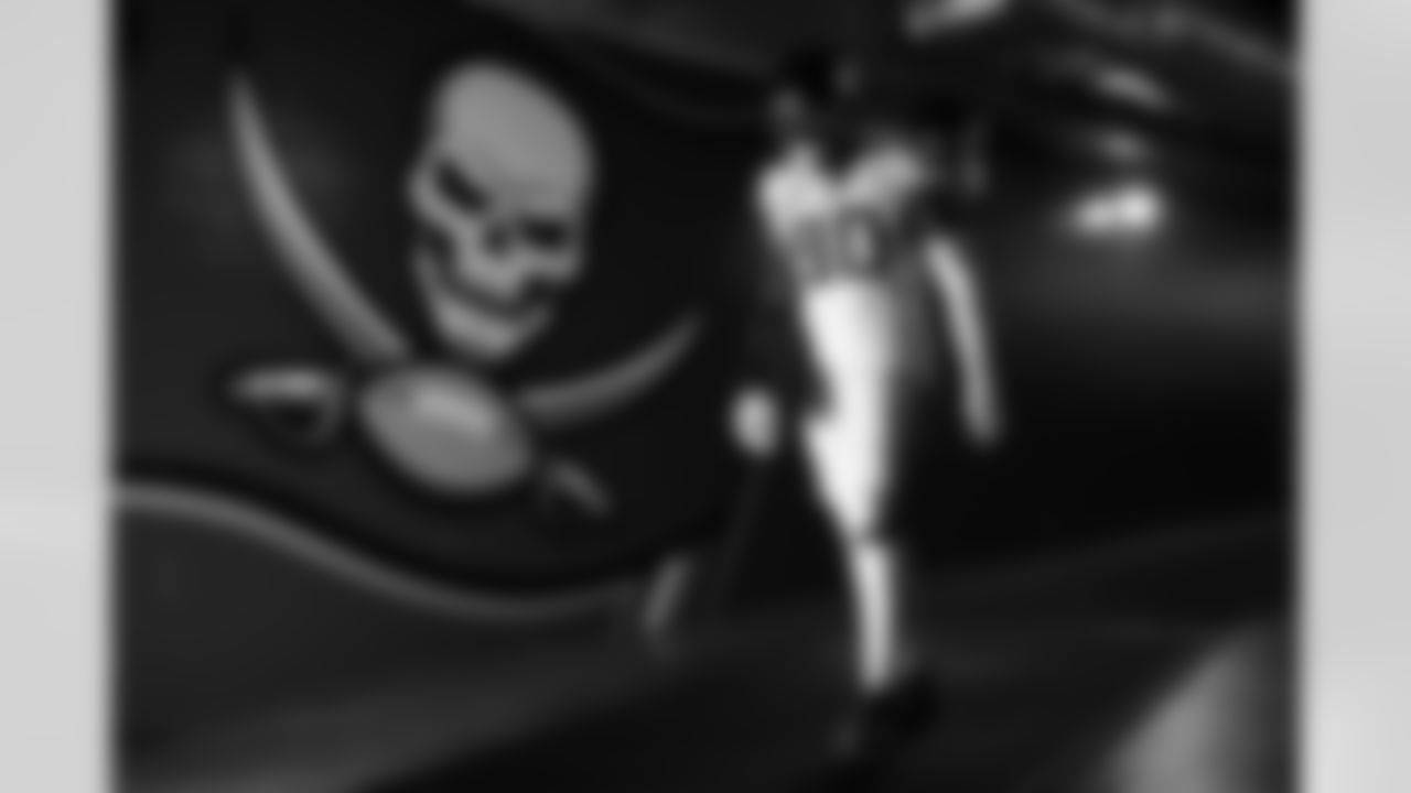 2020_1213_Bucs_Away_TTL_0032