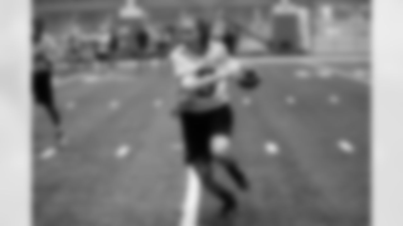 221015-SpecialOlympicsUnifiedFlag-LS0015 1