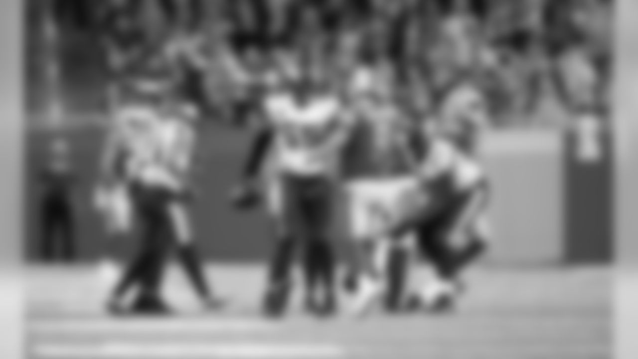 2019_1020_Lions_TTL_Away_0131