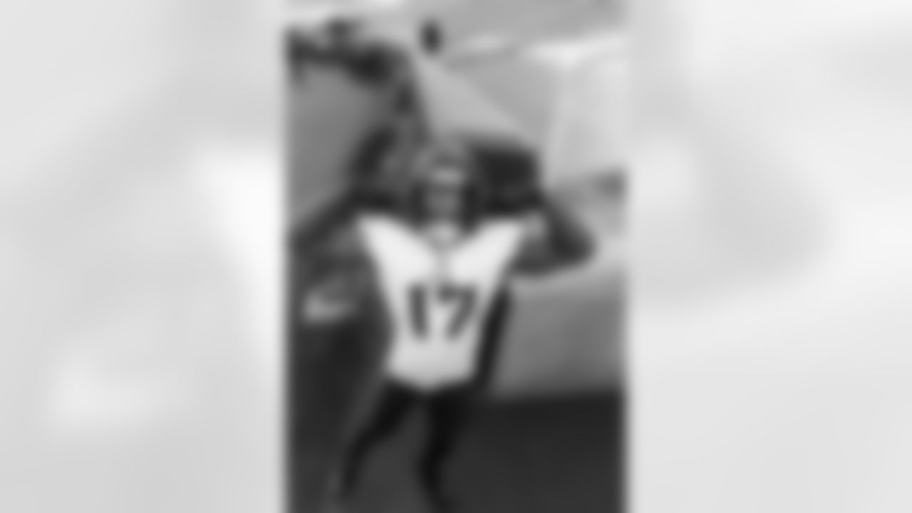 2020_1101_Packers_Away_0455