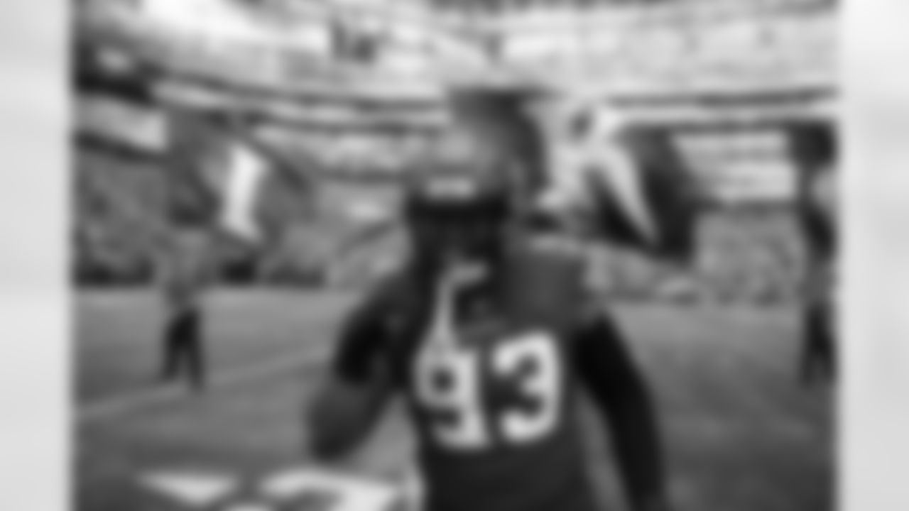 DL Jonathan Bullard