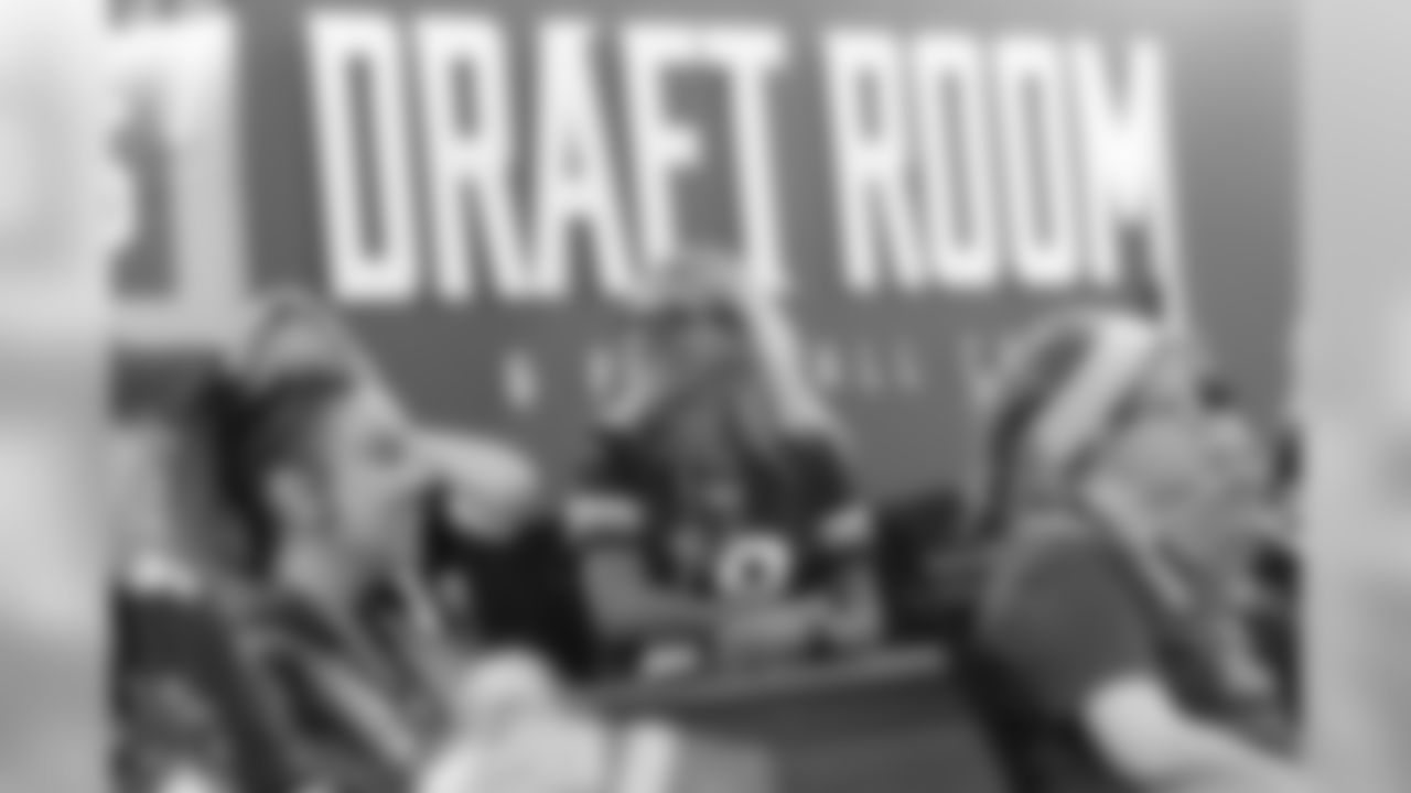 2019_0518_Event_WomensFootballCamp_0050