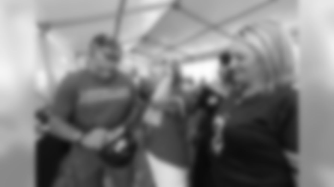 2018_0814_Event_VikingsWomenVIPTent_0030