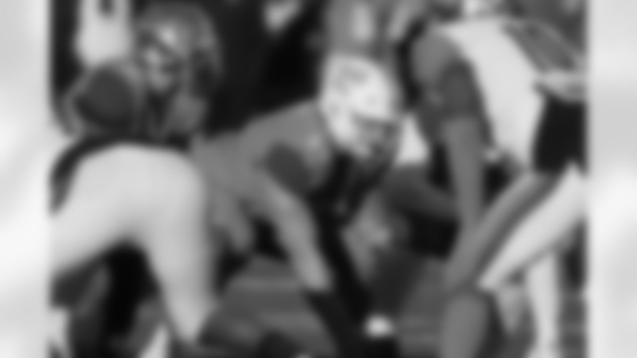 OL Cole Strange, Tennessee-Chattanooga