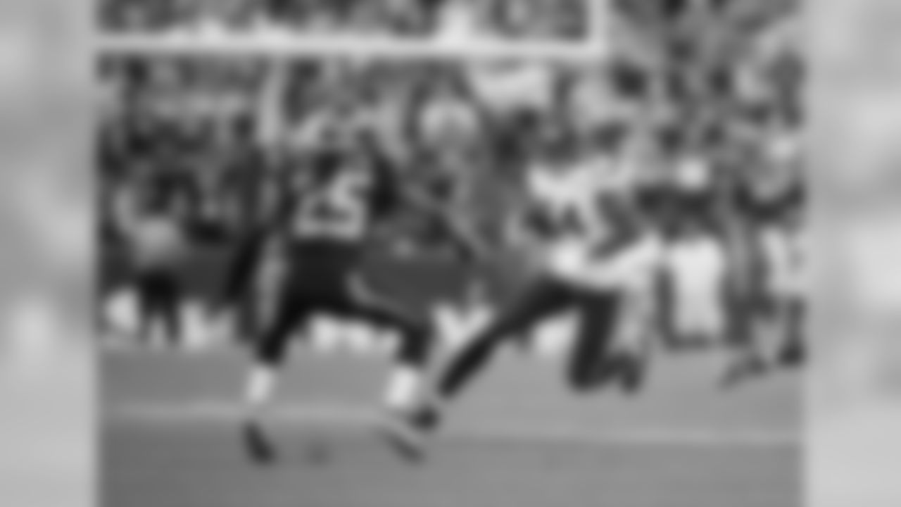 WR Cordarelle Patterson
