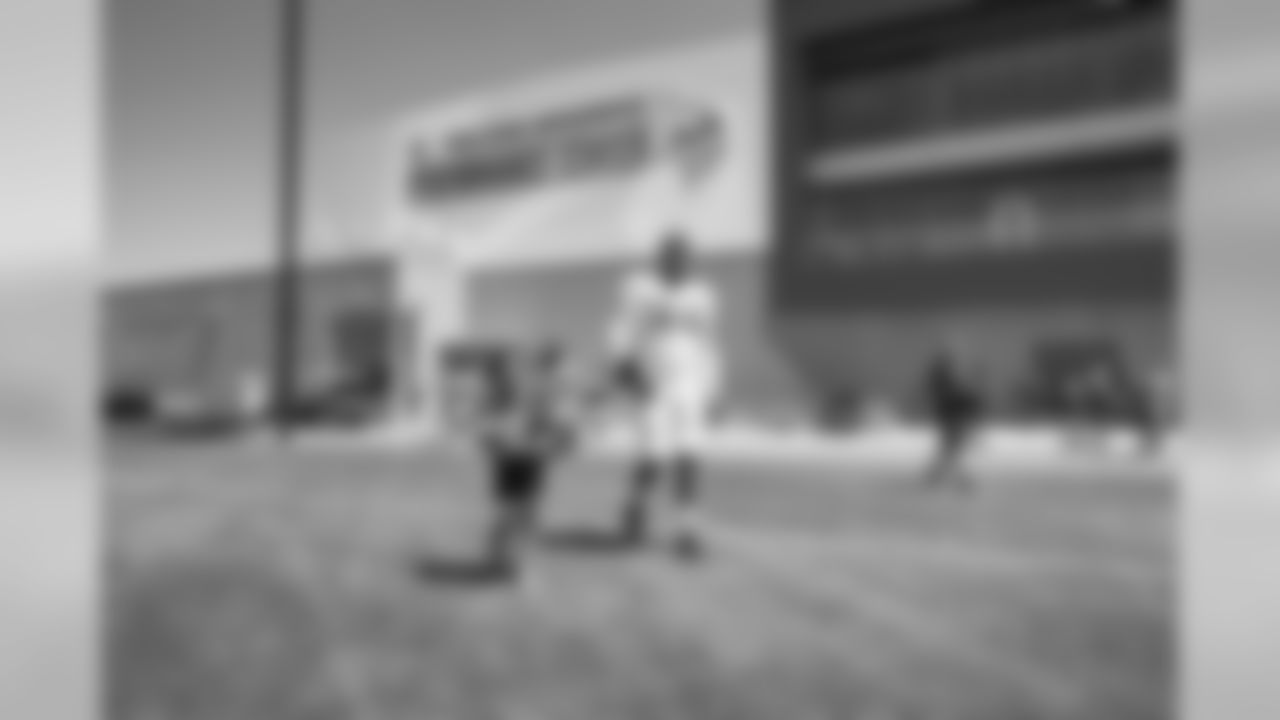 2019_0801_TrainingCamp_HelmetHike_0013