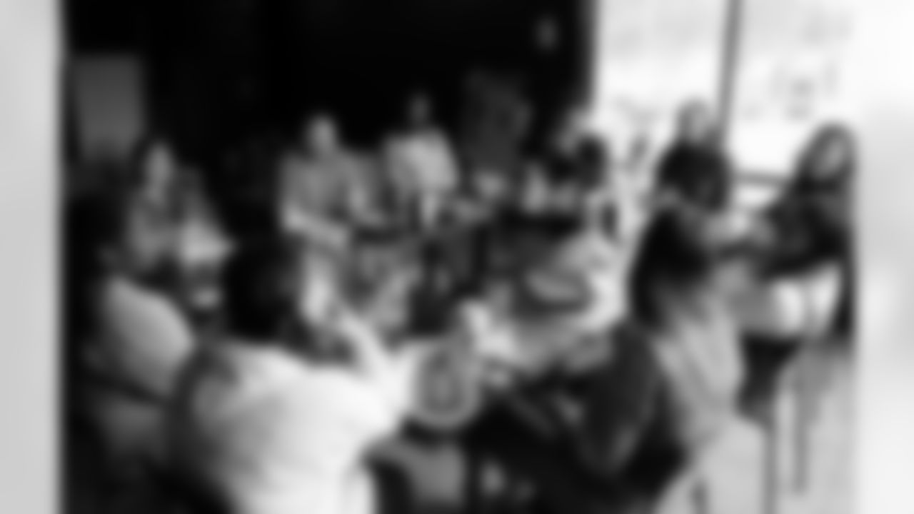 2022_0502_CR_AllSquareVisit_0014