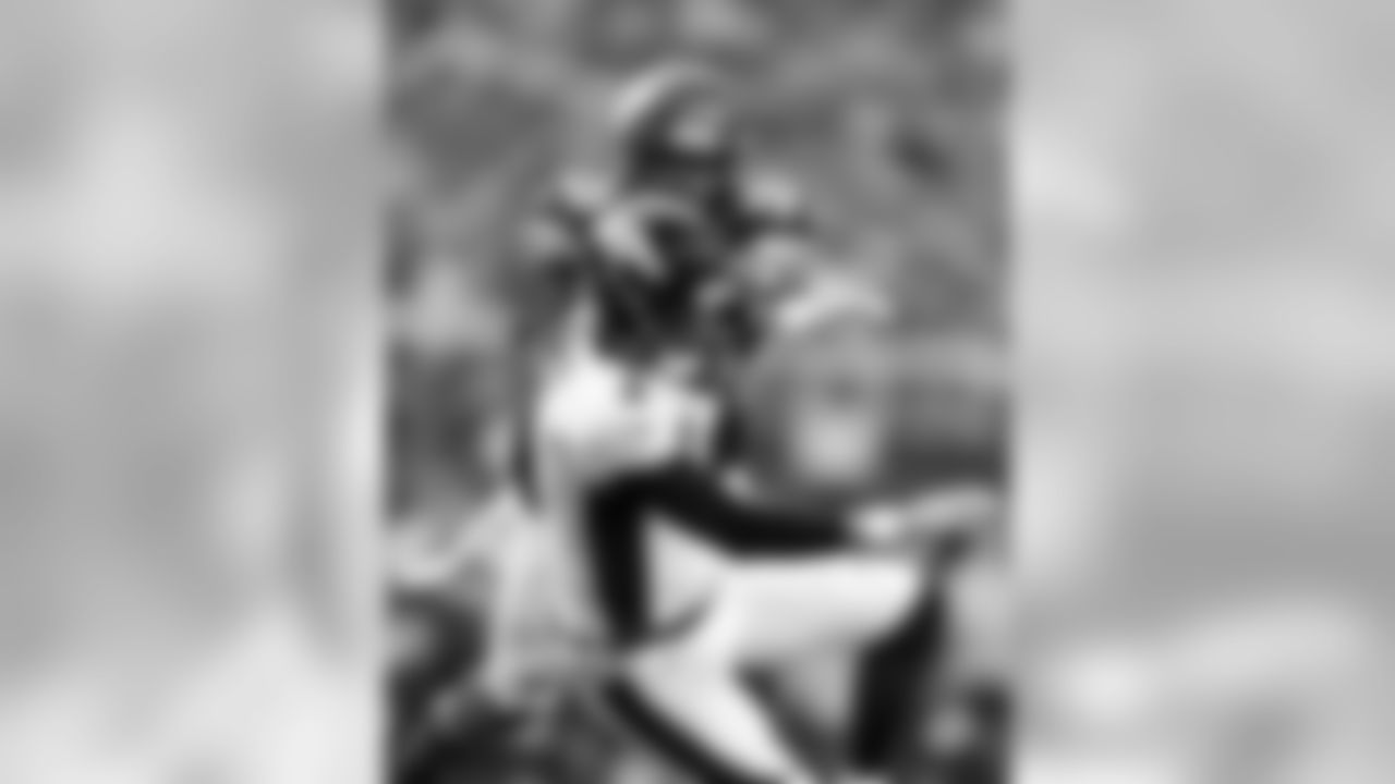 2019_1117_Broncos_Home_0002