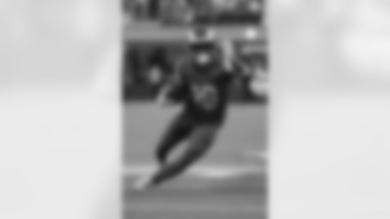WR Brandon Powell