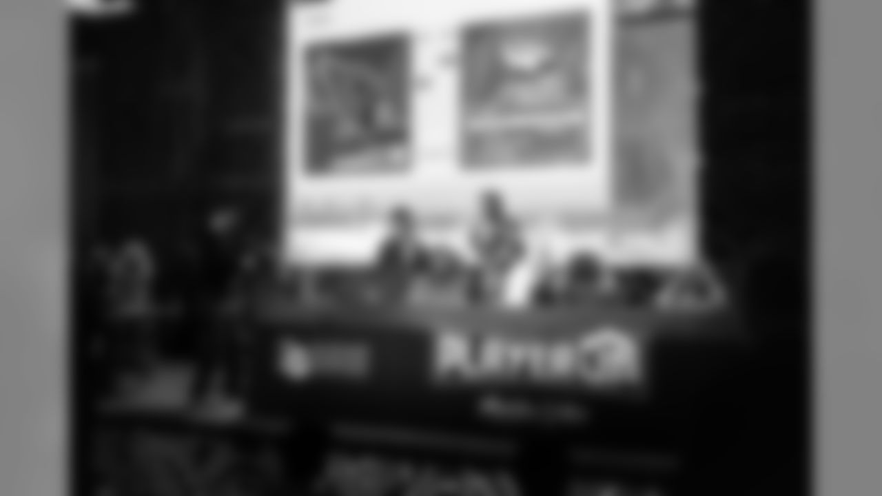 2019-02-15 Vikings pics - Player Up eSports Tournament-Mystic Lake Casino-Darin Kamnetz-158