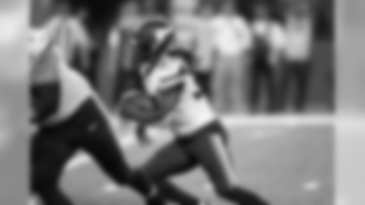 2019_1020_Lions_TTL_Away_0110