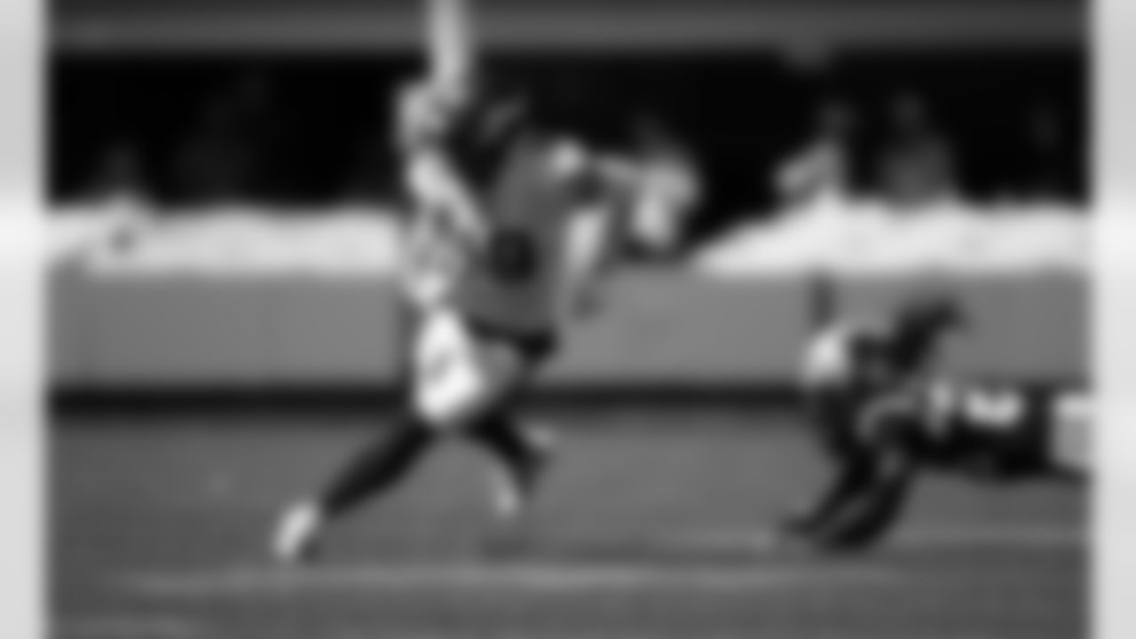 WR Adam Thielen