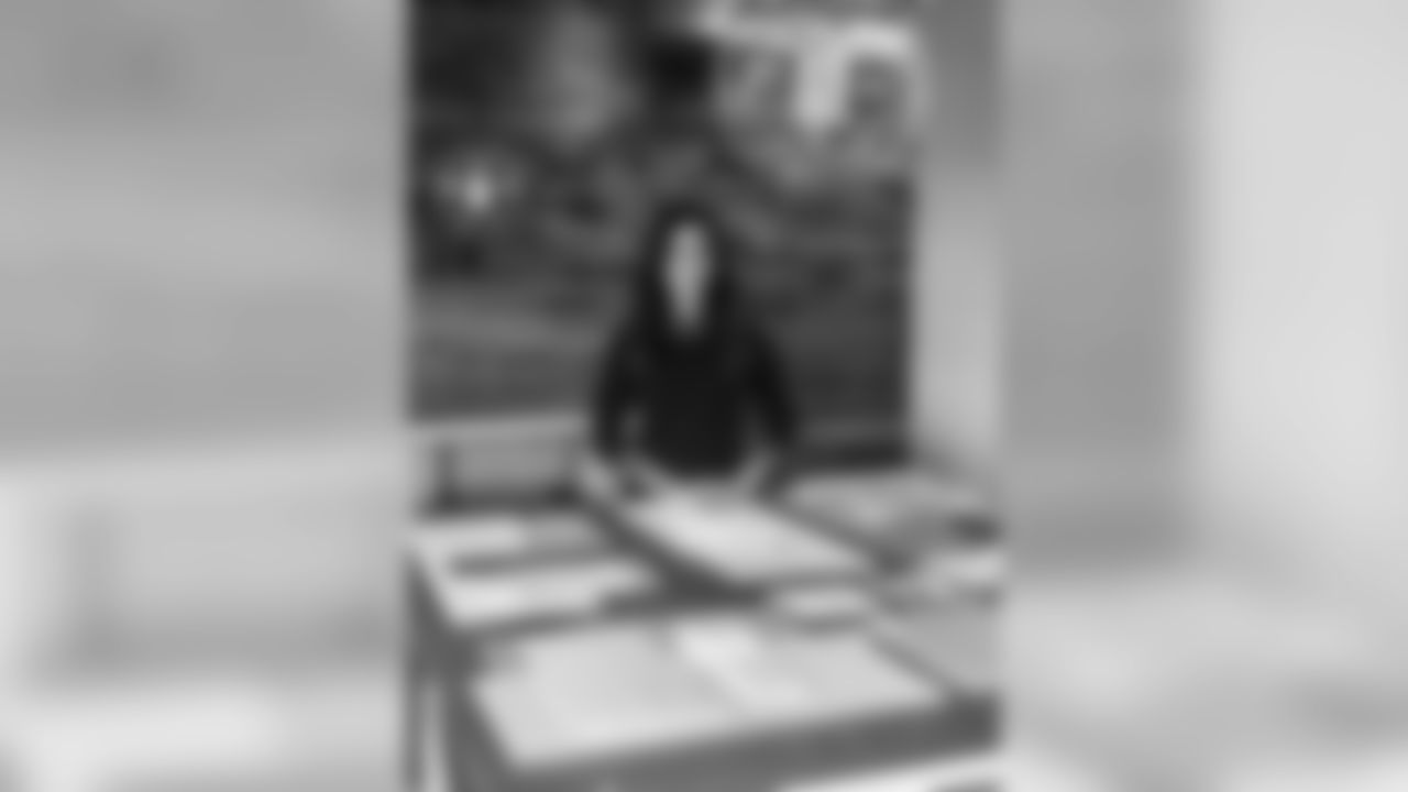 MVC Kelly M: Interior Designer