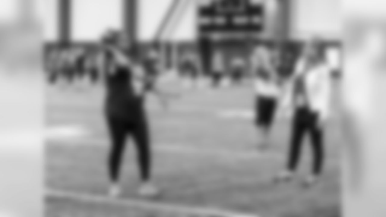 2019_0518_Event_WomensFootballCamp_0057