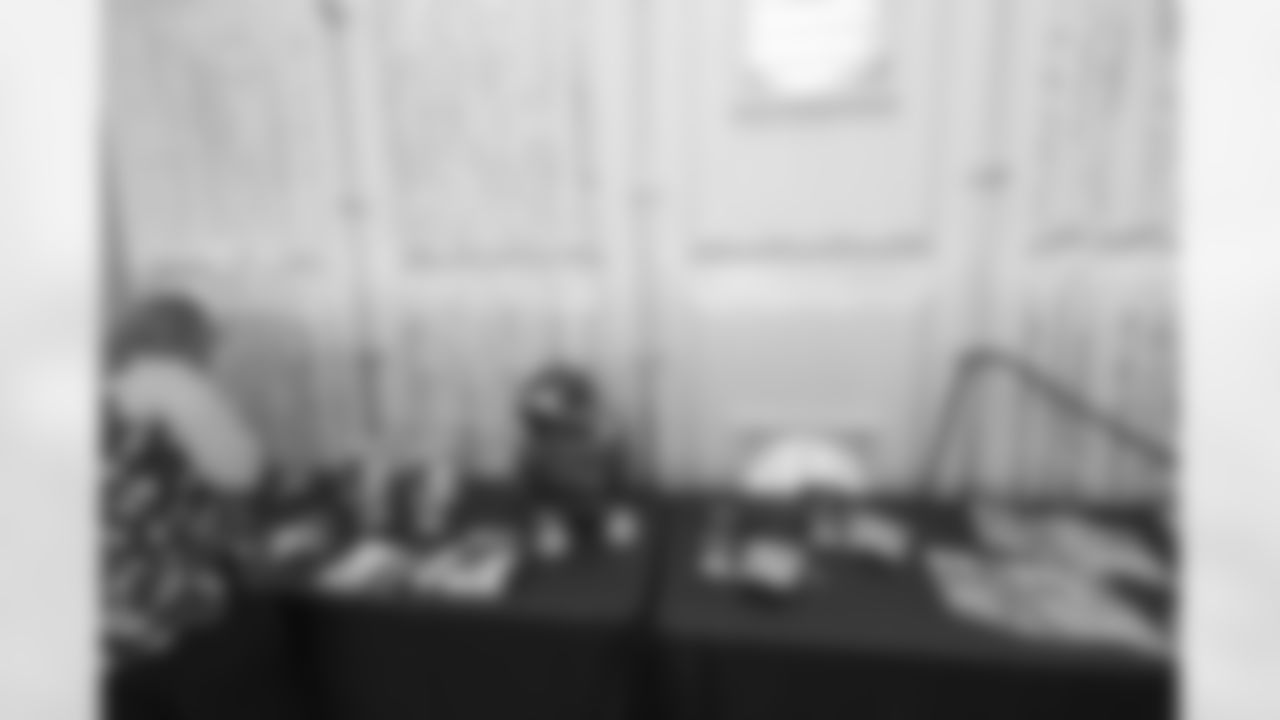 2018_0814_Event_VikingsWomenVIPTent_0010