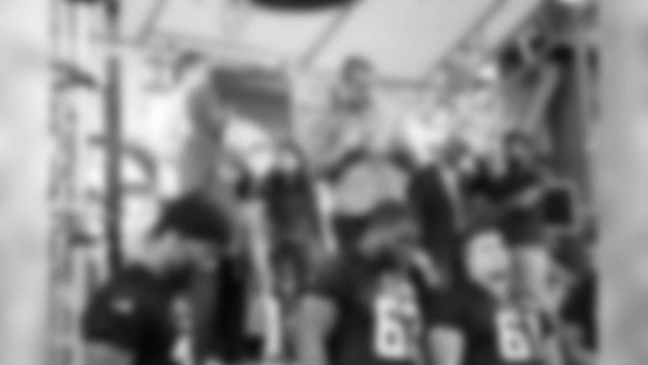 2018_1204_CR_AdoptionFunFest_0084