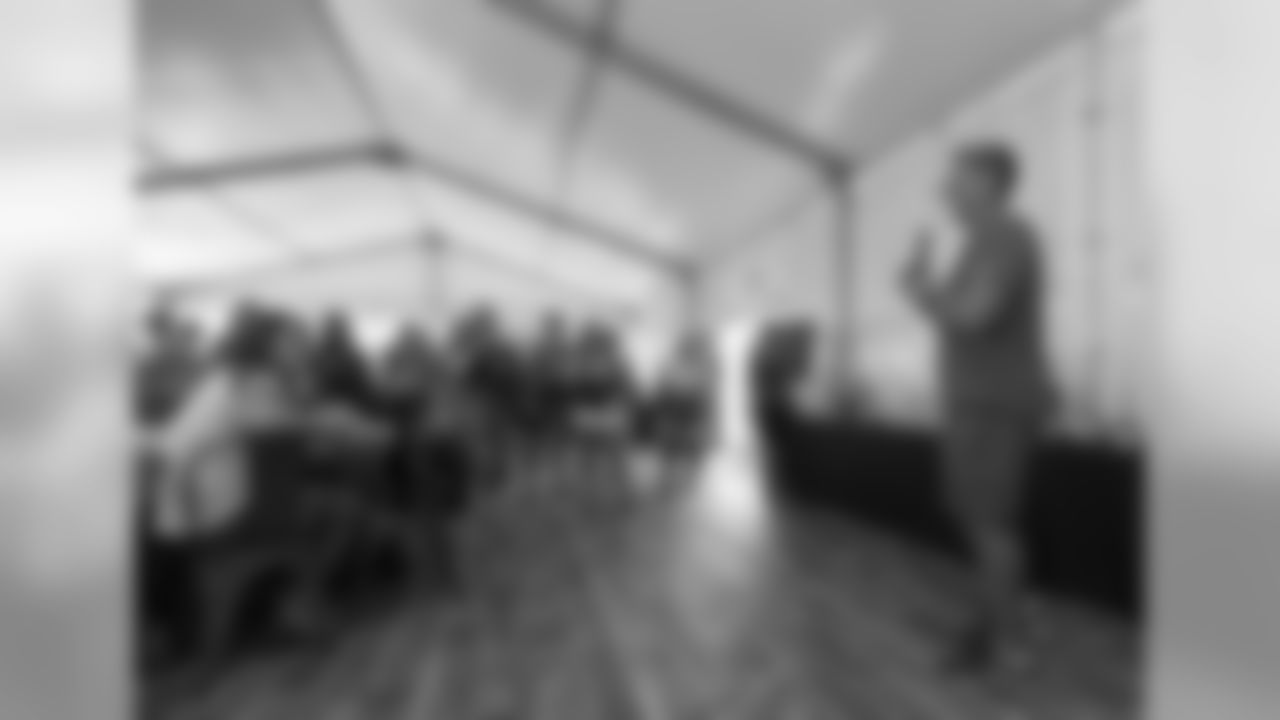 2018_0814_Event_VikingsWomenVIPTent_0016