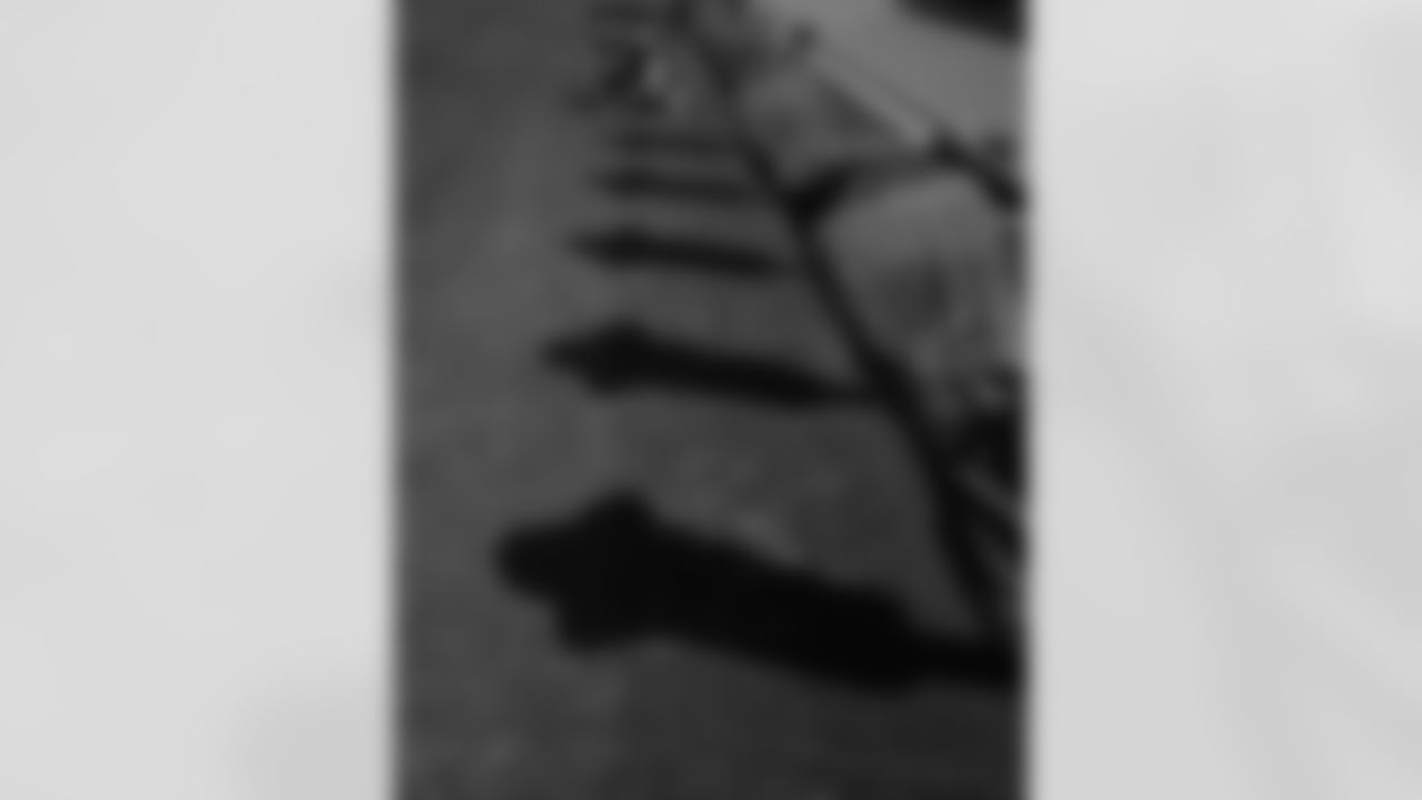 L2370684