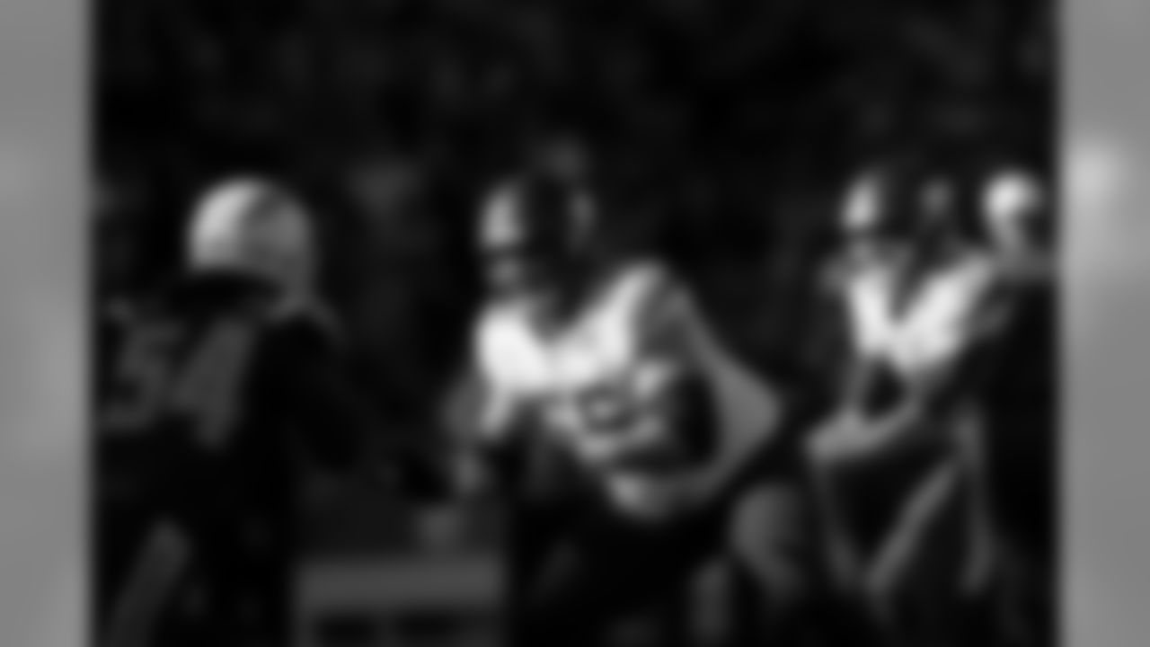 2019_1215_Chargers_Away_0533