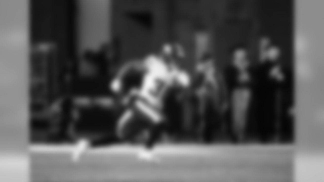 2018_1202_Patriots_Away_TTL_0039