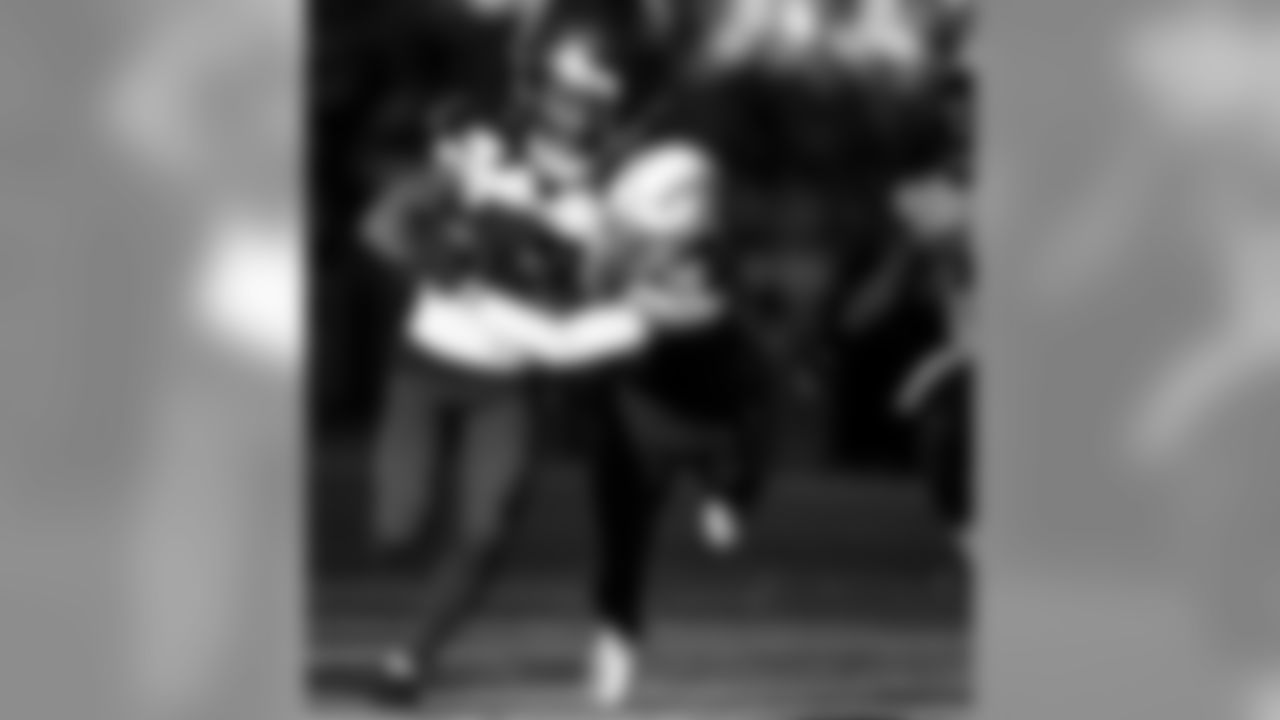 2019_1215_Chargers_Away_VictoryBoard_0040 copy